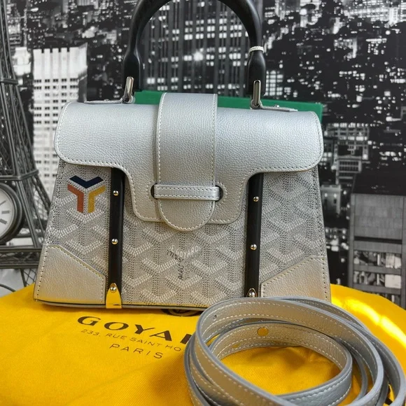 Rare collector Limited edition Goyard Saigón Mini structure Silver Cal